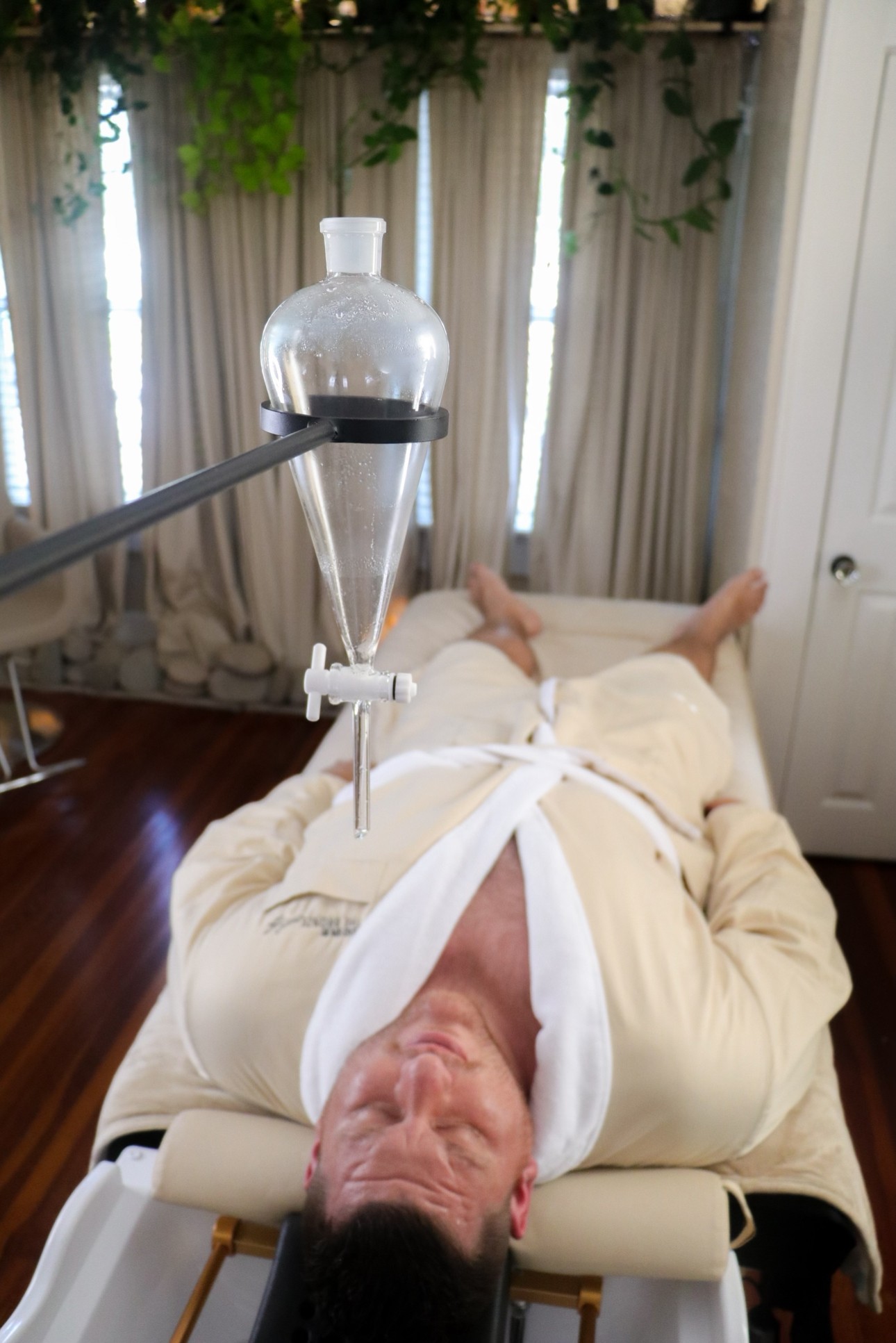 Father’s Day gift guide, cover — The Bronze Lily, St. Petersburg, FL