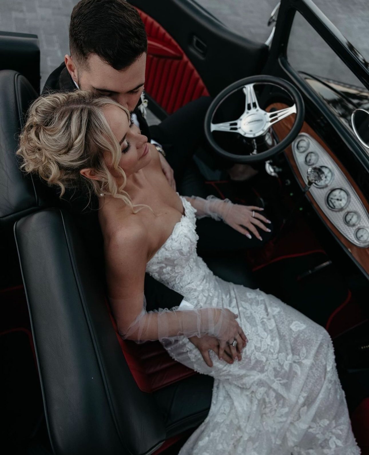Over 700 brides, bridal moment — The Bronze Lily, St. Petersburg, FL
